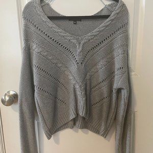 Grey Kendall & Kylie sweater